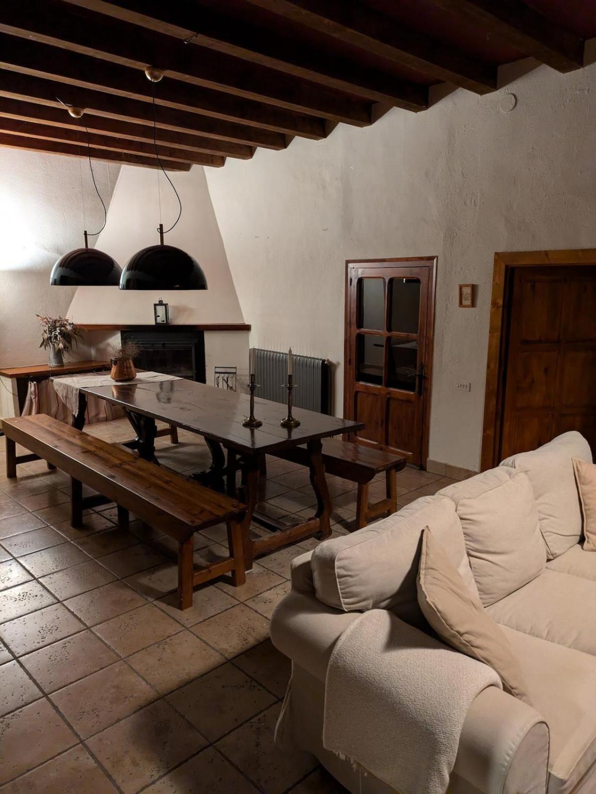 Masia Cal Millas - Turisme Rural Castellfullit de Riubregos Exteriör bild