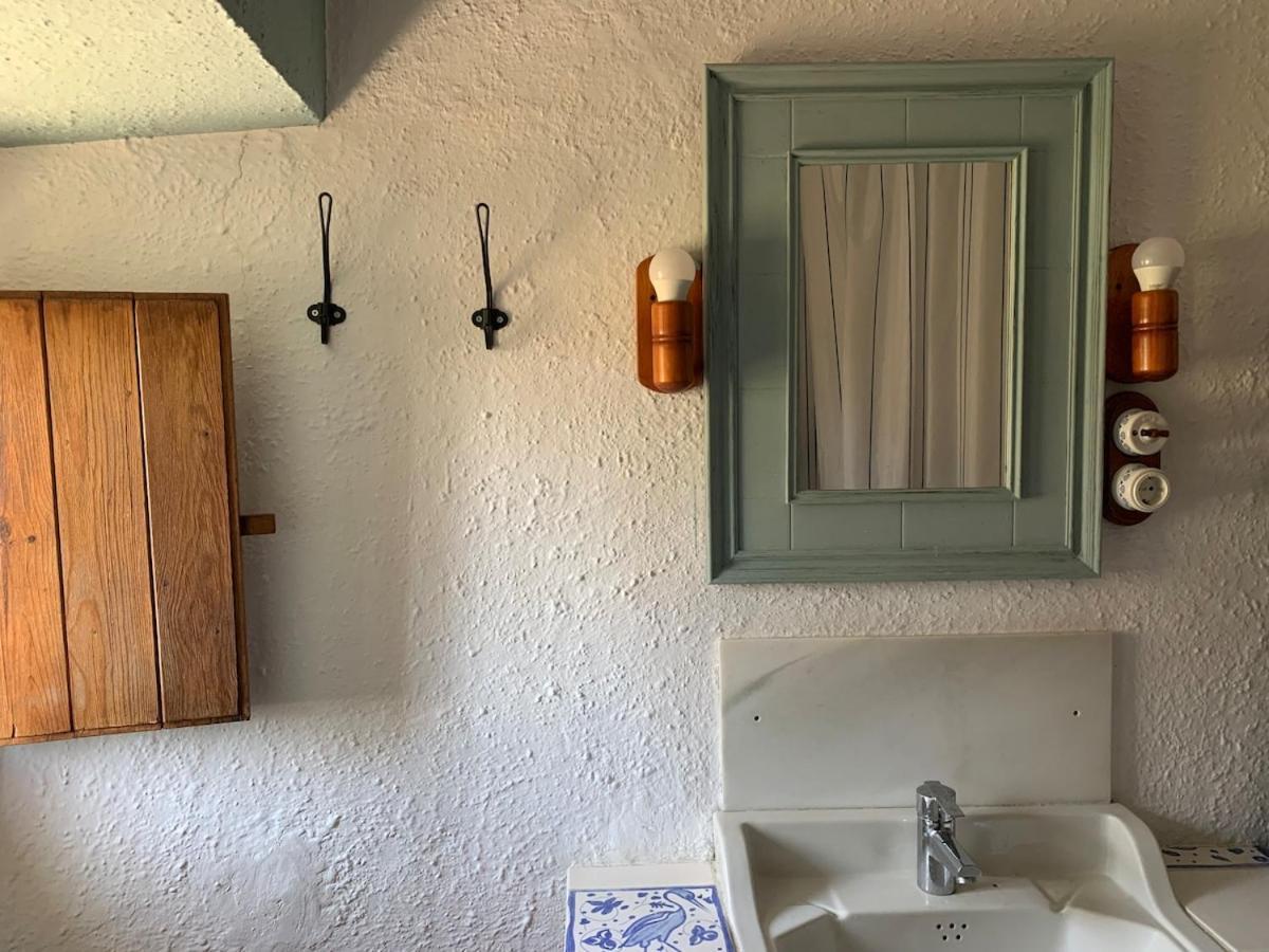 Masia Cal Millas - Turisme Rural Castellfullit de Riubregos Exteriör bild