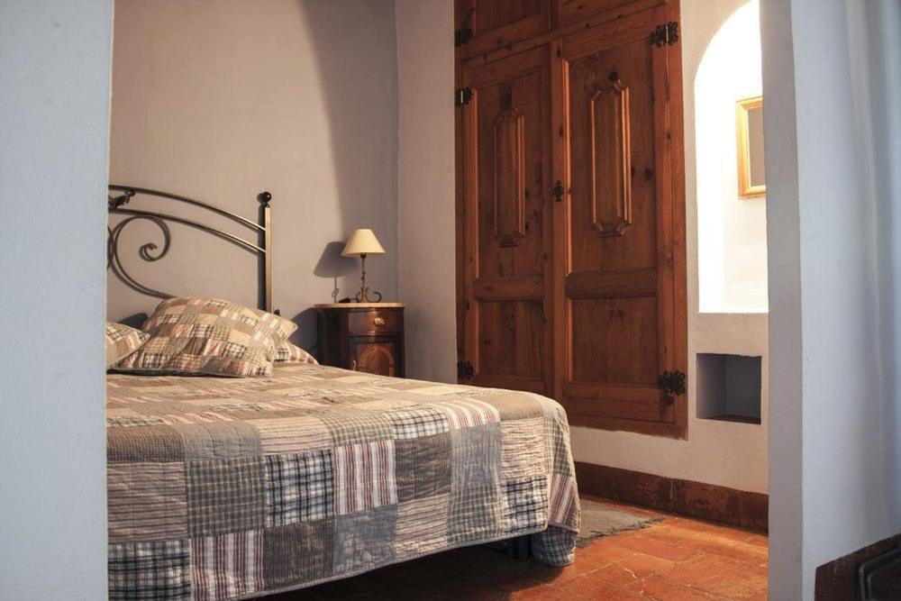 Masia Cal Millas - Turisme Rural Castellfullit de Riubregos Exteriör bild
