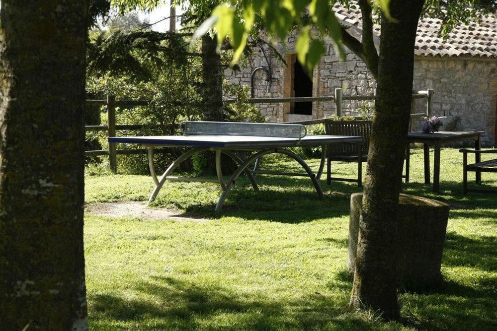 Masia Cal Millas - Turisme Rural Castellfullit de Riubregos Exteriör bild